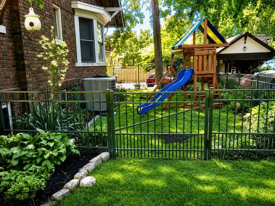 Bronze aluminum fence and gate